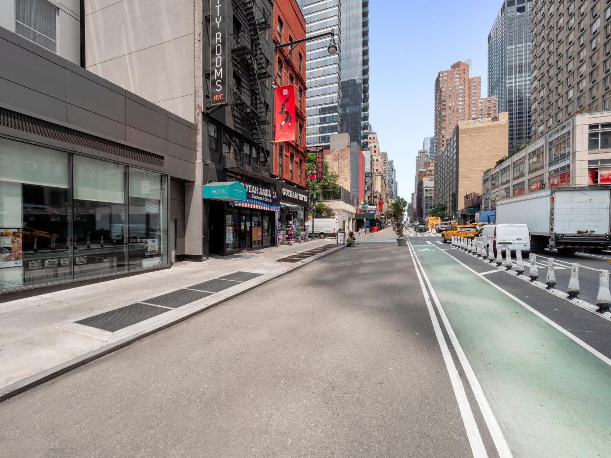 Be Home Hotel New York City Exterior photo